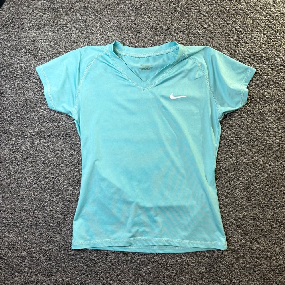 Nike Women’s Athletic V-Neck Short Sleeve Training Top Light Blue